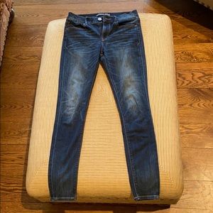 Express skinny jeans “legging” fit